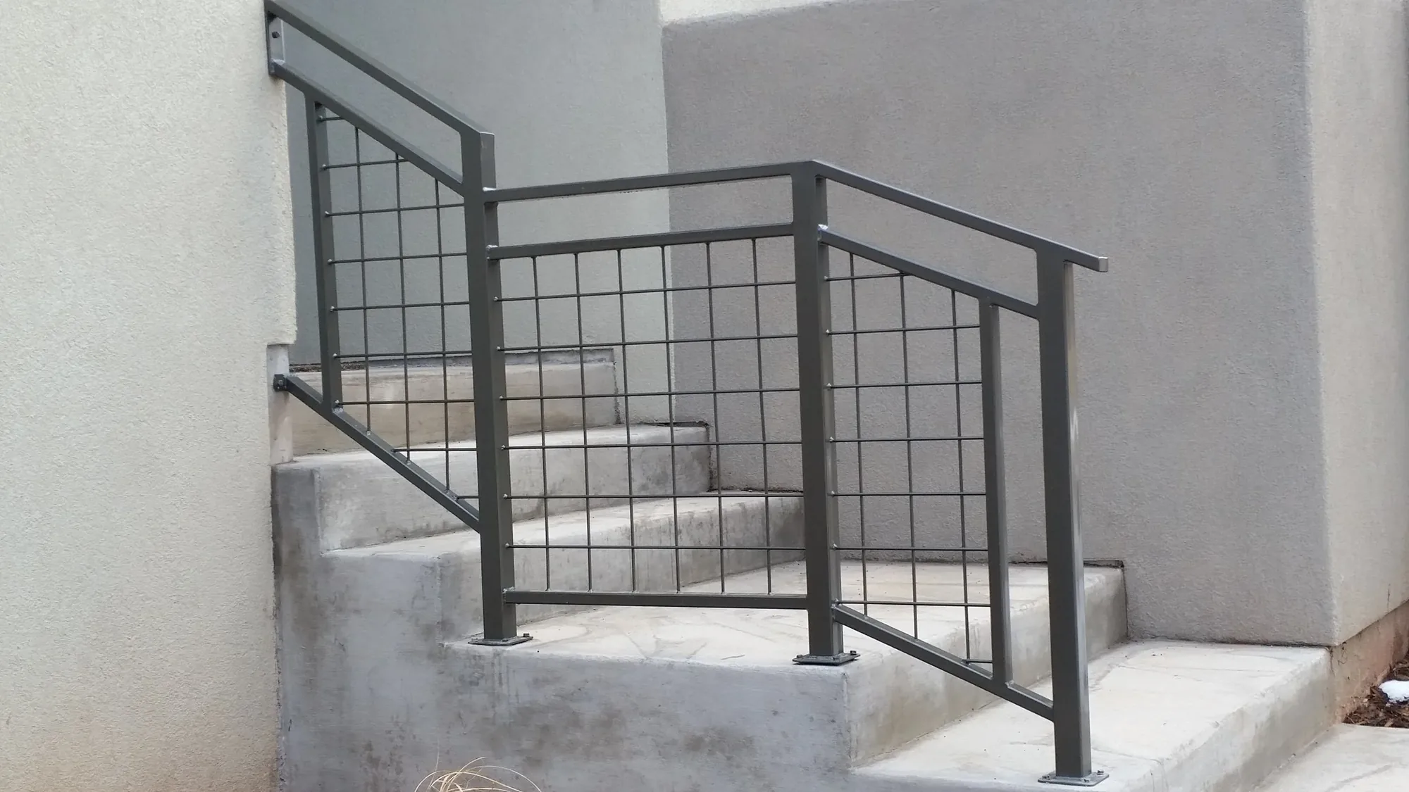 Custom Exterior Step Handrail — Railing